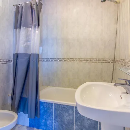 شقة Cozy In With Kitchenette