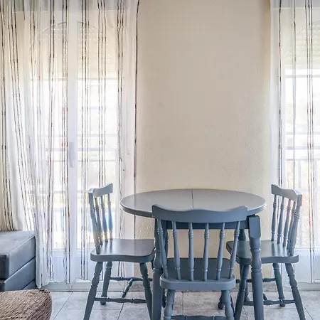 Cozy In With Kitchenette شقة *